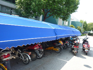 自行車停車棚